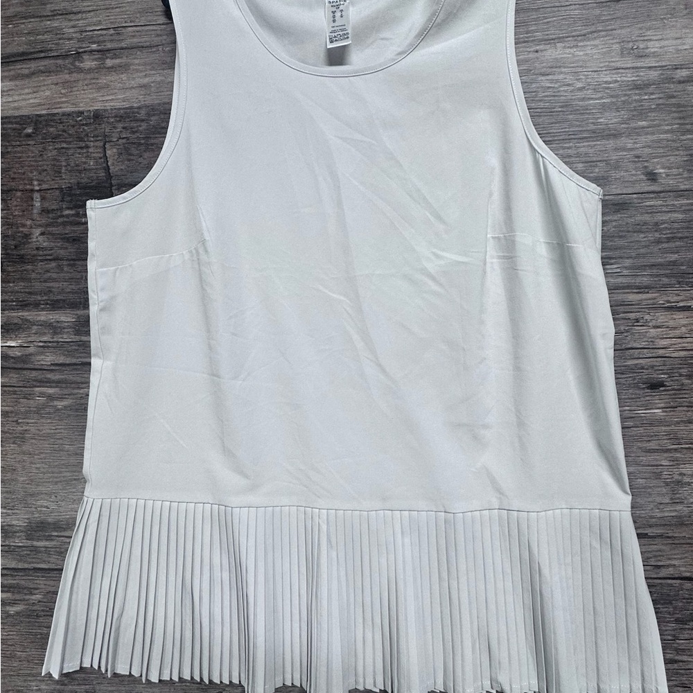 SPANX White Sleeveless Tank Top with Pleated Hem and Crew Neck